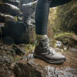 Merrell Ontario 2 Mid Waterproof Hiking Boots - Women's -Garmin Shop 8b906462 3046 4cfa ad65 d5a593c296ab