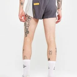 Craft PRO Hypervent Running Split Shorts - Men's 6 Craft PRO Hypervent Running Split Shorts - Men's -Garmin Shop a0aff6d6 b67b 4118 8c6d b592ba0a6ca2